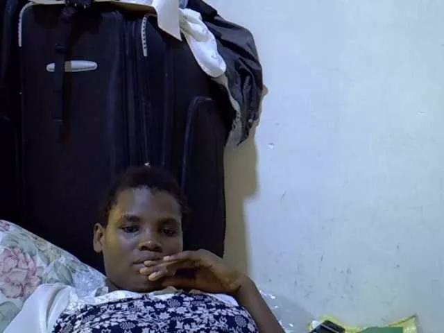 Cute-aliyah on BongaCams