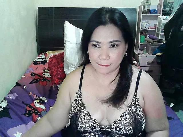Ellaine08 from BongaCams