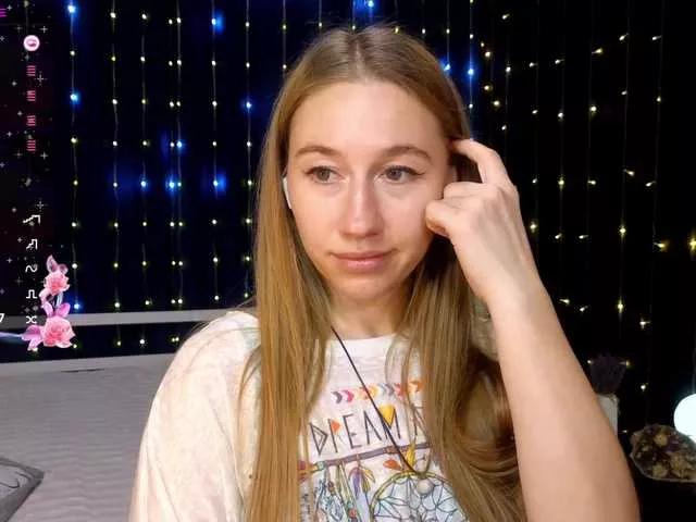 kiska-wansday07 from BongaCams