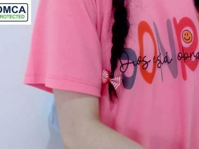 LittlewxjButterfly from BongaCams