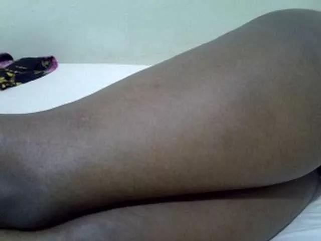 Sweetnana01 from BongaCams