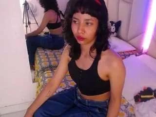 akane-uwu from CamSoda