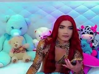 alanna-dollsx from CamSoda