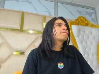 allison69ts from CamSoda