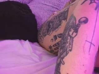 cammslut4u from CamSoda