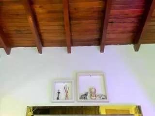 emma-rossee from CamSoda