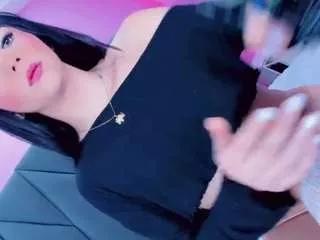 emmajonees from CamSoda