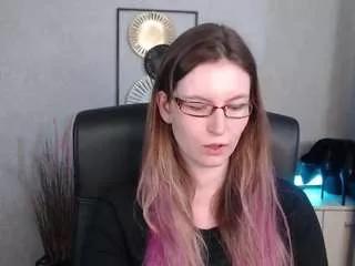 emmatease94 from CamSoda