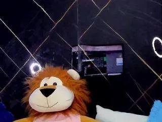 kiimberly-cute from CamSoda