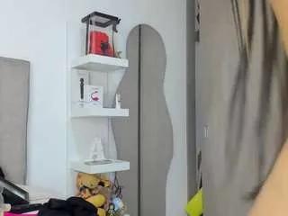 queen-antonella-oficial from CamSoda