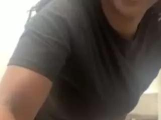 queenmissie from CamSoda