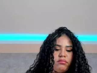viioletlover from CamSoda