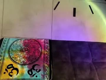 1i1ypa1mer from Chaturbate