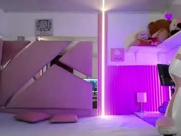 _miaaleon on Chaturbate