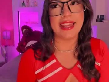 _sofiamiller on Chaturbate