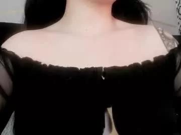 adeelinee on Chaturbate 