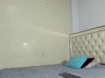 alejo_gray1 — GOAL: cum show [808 tokens remaining] Welcome to my room! #femboy #18 #teen #twink #bigcock