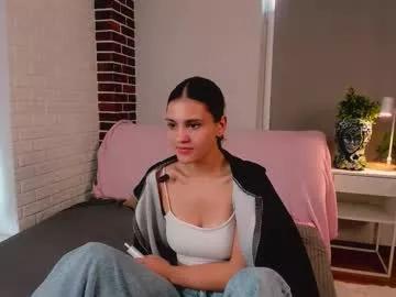 alvabierl — Hey! My name is Amelia and im #18 yo #new girl here! Im happy to welcome you all on my third day! #skinny #shy #bigboobs // GOAL: You hair teases are so sexy... [47 tokens left]