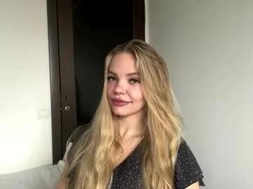 argeliaboivin — GOAL: dance a bit [0 tokens remaining] Welcome to my room! #feet #blonde #redhead #lovense #new