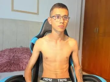 asher_lux on Chaturbate