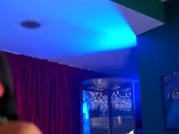 astridvex on Chaturbate