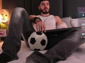 axelthompsom on Chaturbate