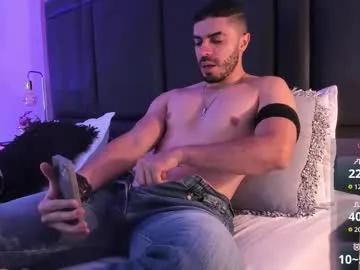 axelthompsom on Chaturbate