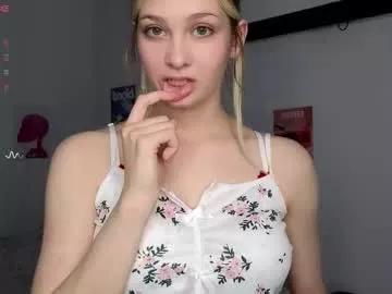 baby_ruth — My second day with toy ^^ GOAL:Suck my finger :>   #new #shy #cute #young #18 [0 tokens remaining]