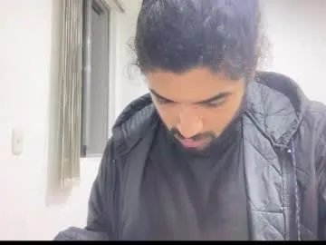 bdever7 on Chaturbate