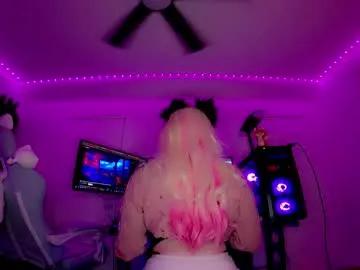 beccagirldick on Chaturbate 