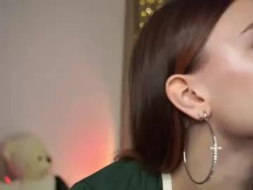 beckymadsons —  Let's reach 50000+ TODAY! I'm a #teen #18, #new #shy here, but already the best #bigass on CB  - Goal: take off my top  [431 tokens left]