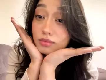 bella_gasp model from Chaturbate