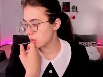 bellacaress from Chaturbate