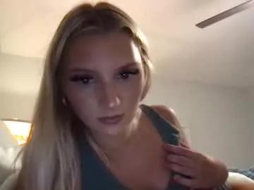 bellagreyoxo on Chaturbate 