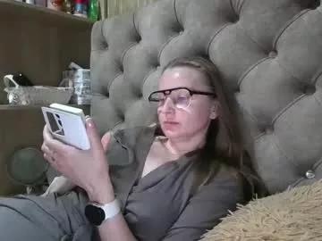 belleamiee from Chaturbate