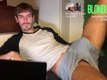blondultra on Chaturbate