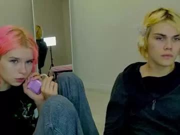 bonnie_and_c1yde — GOAL: remove t-shirt [41 tokens remaining] pvt open #couple #skinny #teen #young #new