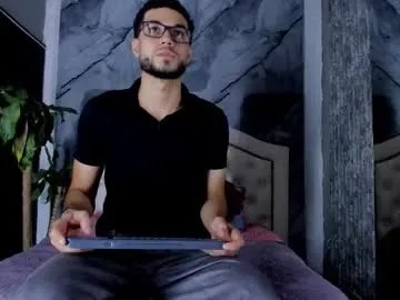 bry_dalton on Chaturbate