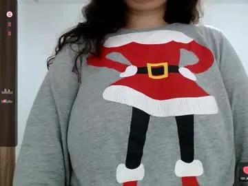 bustyemma on Chaturbate