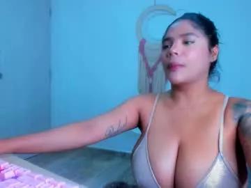 Naked Room carolinalovehot 