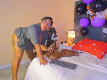 caseymoon on Chaturbate