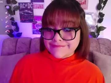 chaarlotte_1 from Chaturbate
