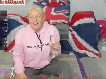 chantelle_kittycat on Chaturbate