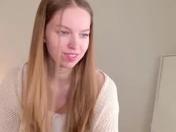 charming_ruru on Chaturbate