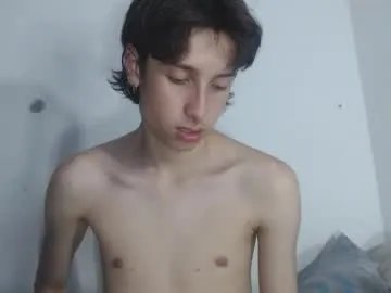 cirosky_elchicopolla on Chaturbate