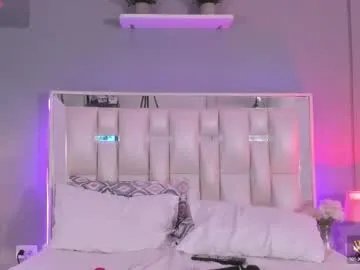 darlyn_tenderhot__ on Chaturbate