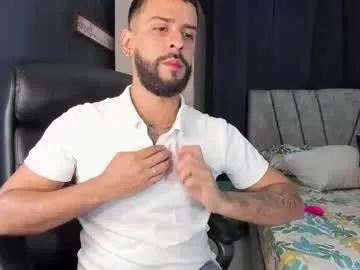 dcollins_ on Chaturbate