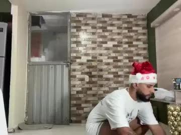 dcollins_ on Chaturbate