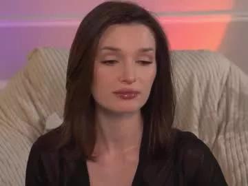 e_vvv_a on Chaturbate 
