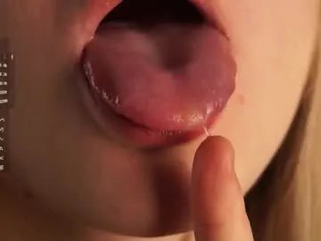 elizabethennals on Chaturbate